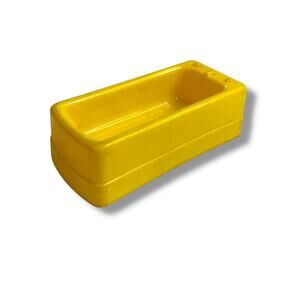 Vintage Superior Yellow Plastic Miniature Dollhouse Bathtub USA